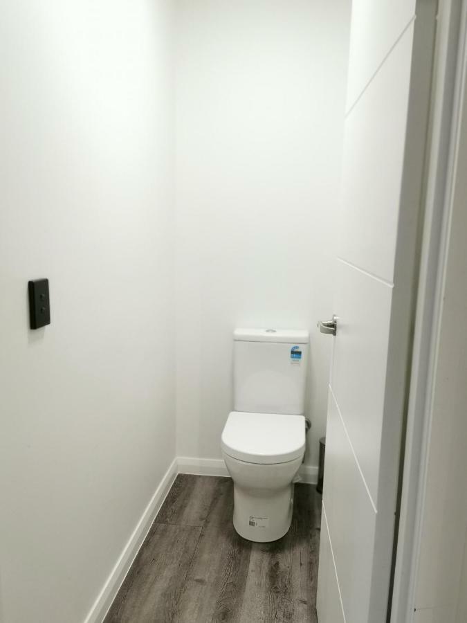 Youngtown Executive Apartments - 2Br Included, Free Parking & Wifi, Sofa Bed & Cot Fee Applies لونسيستون المظهر الخارجي الصورة